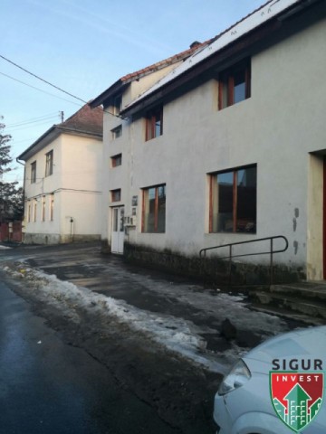 apartament-de-vanzare-cu-4-camere-nou-decomandat-in-cisnadie